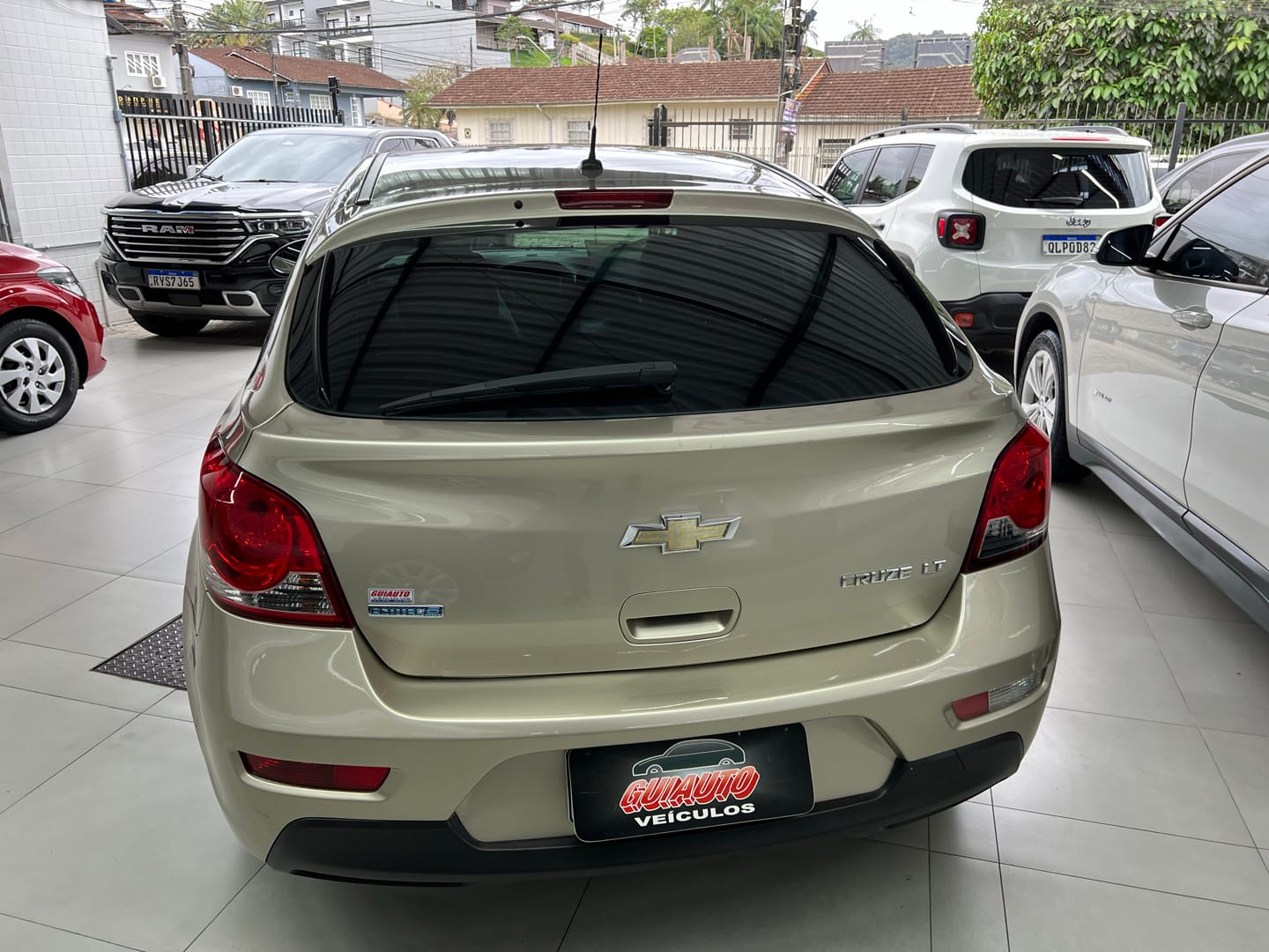 imagem-https://www.socarrao.com.br/sc-vehicle-images-prod/42852/1769988773342-6951965OR_1759258170_8_190.jpg