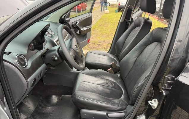 imagem-https://www.socarrao.com.br/sc-vehicle-images-prod/4285448/1791247279857-V2hhdHNBcHAgSW1hZ2UgMjAyNi0xMC0wMiBhdCAxOS40MC41NS5qcGVn.jpeg