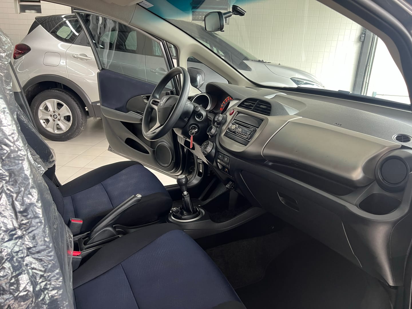 imagem-https://www.socarrao.com.br/sc-vehicle-images-prod/42855/1769988773973-6994112OR_1760961812_29_950.jpg