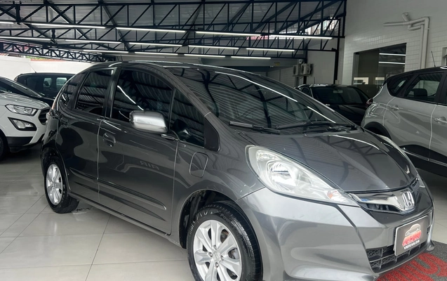 imagem-https://www.socarrao.com.br/sc-vehicle-images-prod/42855/1769988773973-6994112OR_1760961814_82_910.jpg