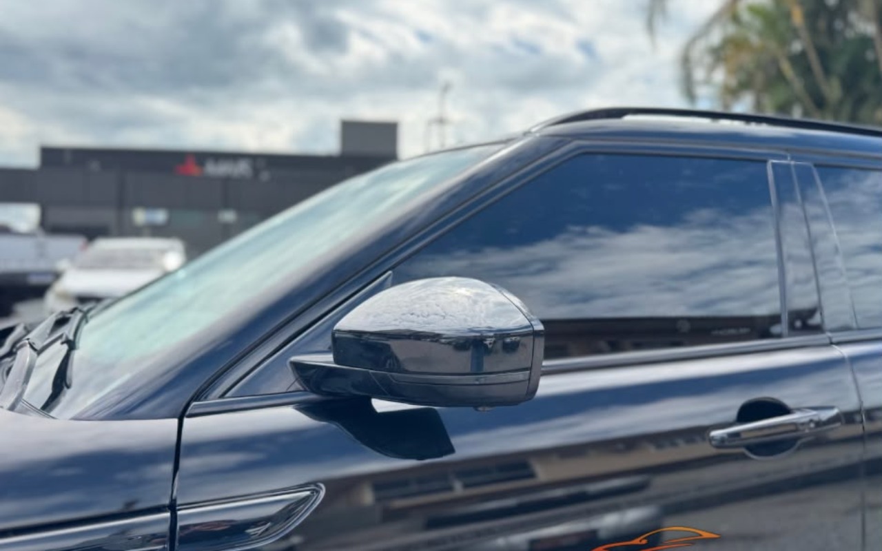 imagem-https://www.socarrao.com.br/sc-vehicle-images-prod/4285704/1791249944887-MjAuanBlZw.jpeg