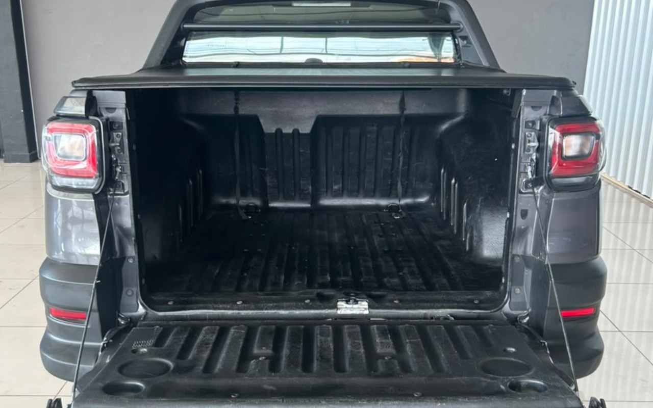 imagem-https://www.socarrao.com.br/sc-vehicle-images-prod/4285880/1791251606237-V2hhdHNBcHAgSW1hZ2UgMjAyNi0wOS0yOSBhdCAxOC41OS4wMSAoMikuanBlZw.jpeg