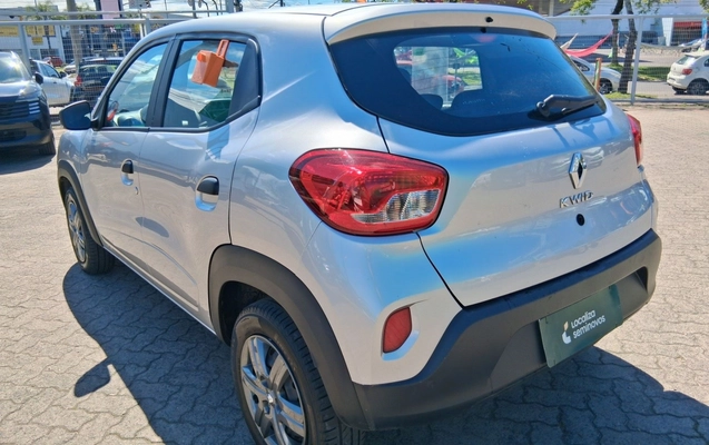 imagem-https://www.socarrao.com.br/sc-vehicle-images-prod/4286339/1791257693108-1_033040.jpg