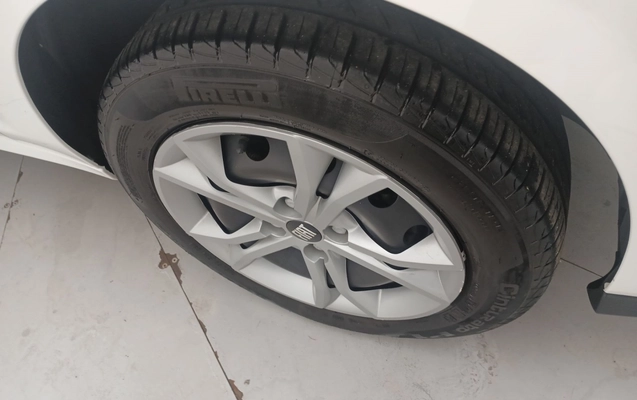 imagem-https://www.socarrao.com.br/sc-vehicle-images-prod/4286819/1791260002659-1_091858.jpg