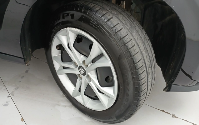 imagem-https://www.socarrao.com.br/sc-vehicle-images-prod/4288454/1791264192266-1_043804.jpg