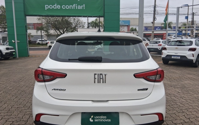 imagem-https://www.socarrao.com.br/sc-vehicle-images-prod/4288674/1791265444225-1_101517.jpg