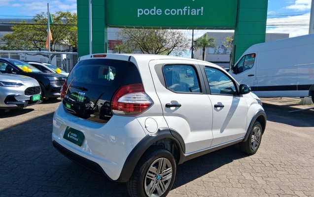 imagem-https://www.socarrao.com.br/sc-vehicle-images-prod/4288699/1791265466813-1_024050.jpg