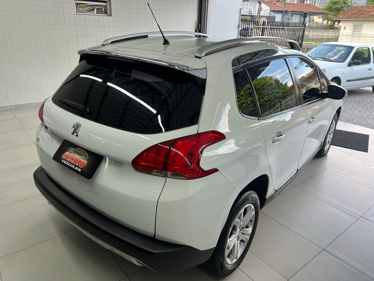 imagem-https://www.socarrao.com.br/sc-vehicle-images-prod/42887/1769988780705-7258108OR_1769711113_84_250.jpg