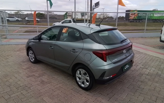imagem-https://www.socarrao.com.br/sc-vehicle-images-prod/4289031/1791266413028-1_021317.jpg