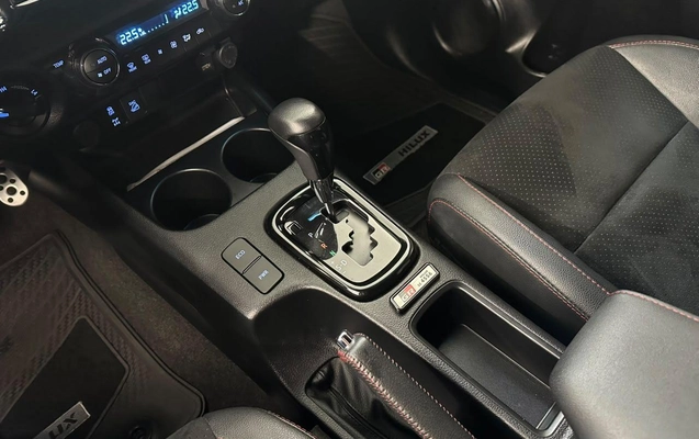 imagem-https://www.socarrao.com.br/sc-vehicle-images-prod/4289282/1791286411314-9d972f4afe684d8e9b3e5bdbdfd64ae6_1790955523216.jpg