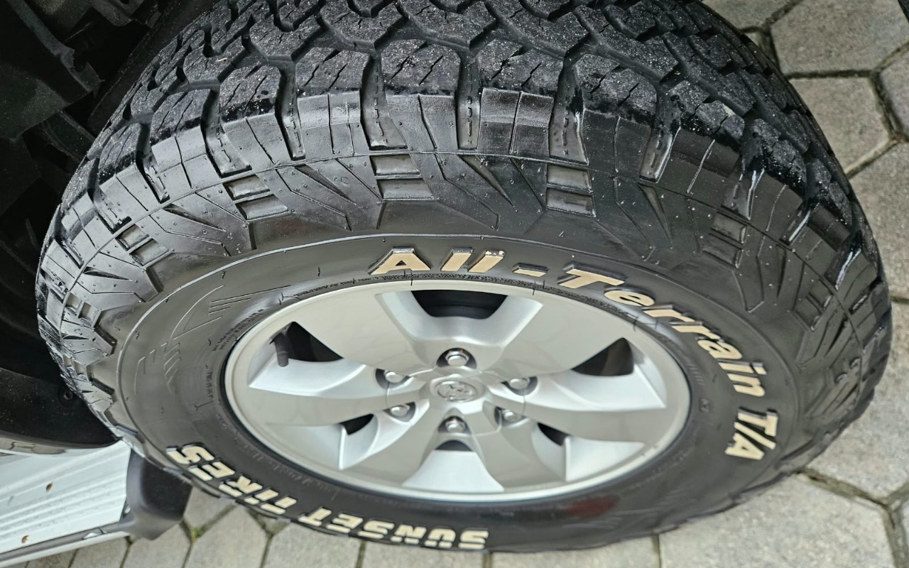 imagem-https://www.socarrao.com.br/sc-vehicle-images-prod/4289284/1791286461119-SU1HLTIwMjYxMDA2LVdBMDAwOC5qcGc.jpg