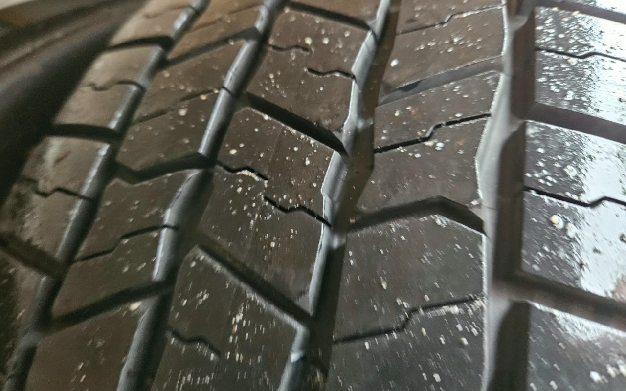 imagem-https://www.socarrao.com.br/sc-vehicle-images-prod/4289289/1791286637063-SU1HLTIwMjYxMDA2LVdBMDAyNi5qcGc.jpg