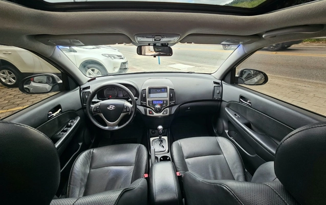 imagem-https://www.socarrao.com.br/sc-vehicle-images-prod/4289298/1791287024720-SU1HLTIwMjYxMDA2LVdBMDA1NS5qcGc.jpg