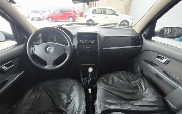 imagem-https://www.socarrao.com.br/sc-vehicle-images-prod/4289300/1791287182801-vehicle_image_1791208221_598cf4e56ef426149acabf1b542c5ca8.jpeg
