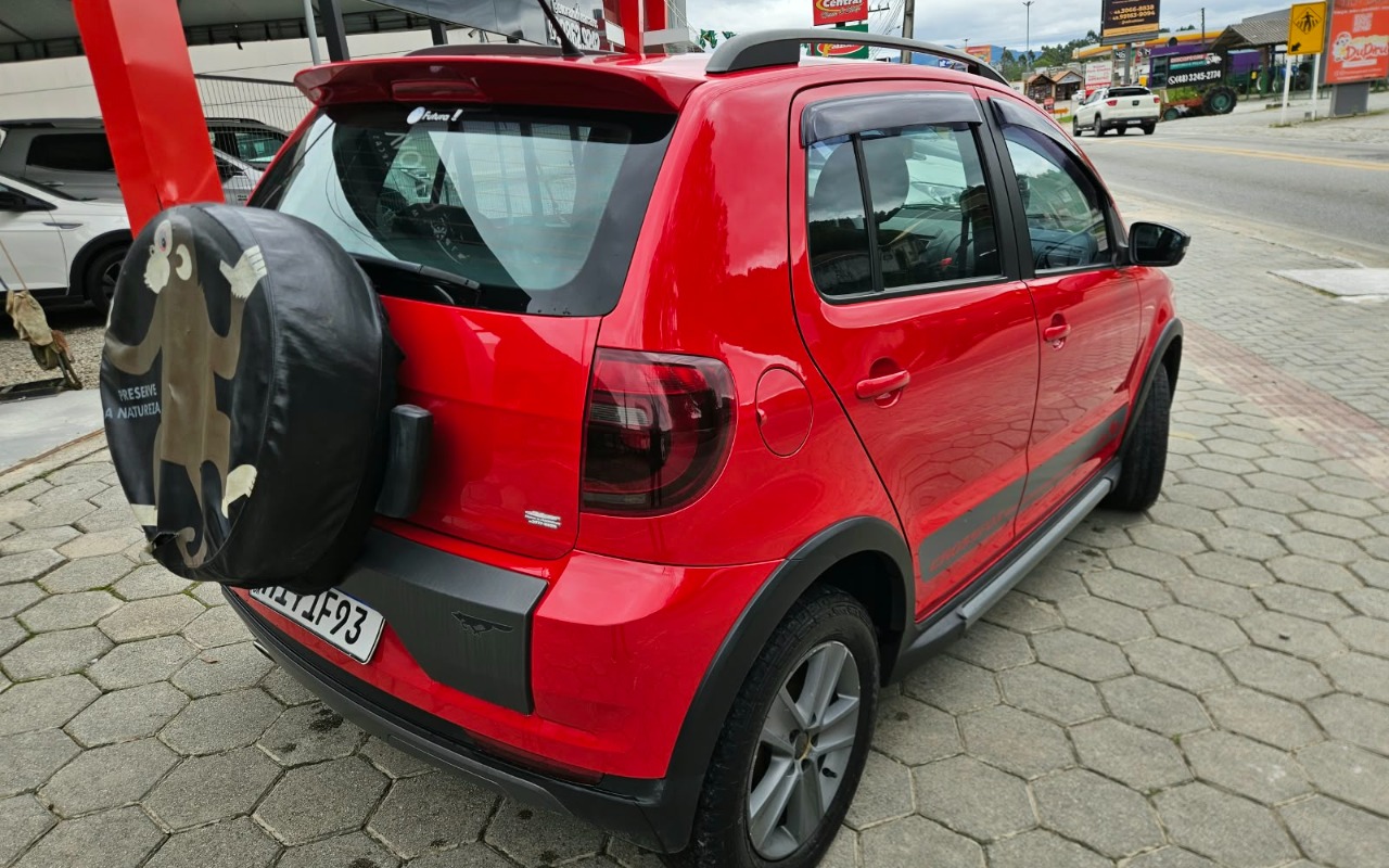 imagem-https://www.socarrao.com.br/sc-vehicle-images-prod/4289301/1791287216054-SU1HLTIwMjYxMDA2LVdBMDA2Ni5qcGc.jpg