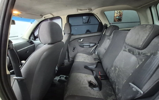 imagem-https://www.socarrao.com.br/sc-vehicle-images-prod/4289302/1791287240828-vehicle_image_1791208316_29f316da479dd025654fb5f0871d3e47.jpeg