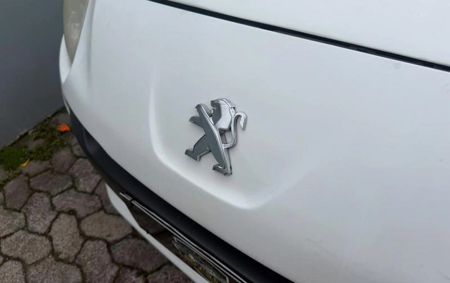 imagem-https://www.socarrao.com.br/sc-vehicle-images-prod/4289346/1791479094406-8529745_0_B_567c9ca2ce.jpeg