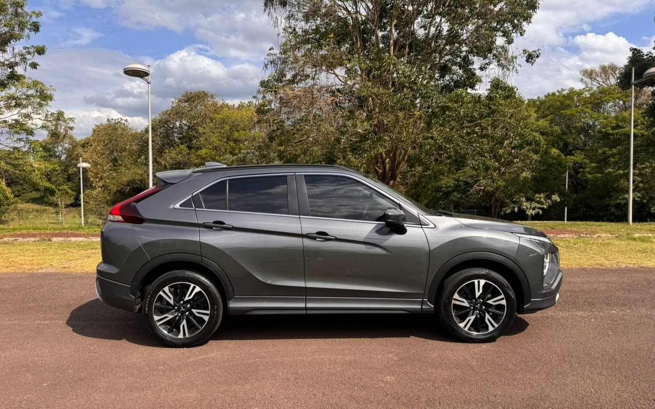 imagem-https://www.socarrao.com.br/sc-vehicle-images-prod/4289366/1791289455551-V2hhdHNBcHAgSW1hZ2UgMjAyNi0xMC0wMSBhdCAxMi4yOS4zNSAoMSkuanBlZw.jpeg