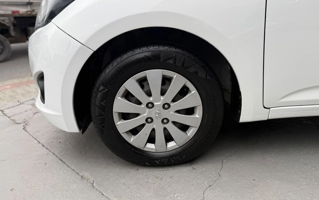imagem-https://www.socarrao.com.br/sc-vehicle-images-prod/4289407/1791290796026-0a184cd7081f4ffc86324761648cc684_1791290736559.jpg