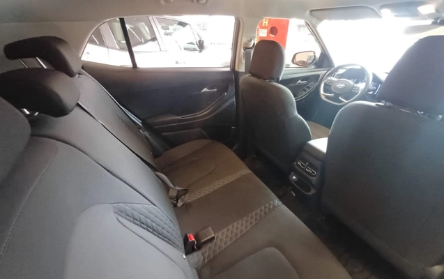 imagem-https://www.socarrao.com.br/sc-vehicle-images-prod/4289417/1791291134340-vehicle_image_1791291108_492133c37eca40a04ccc2c8733f333db.jpeg