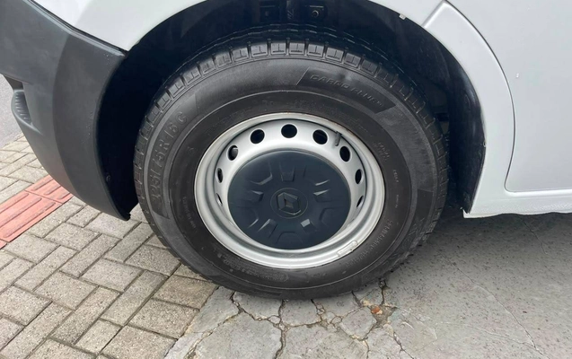 imagem-https://www.socarrao.com.br/sc-vehicle-images-prod/4289430/1791291649964-9e9f293e958143829d6a80165aacaa26_1791291352168.jpg
