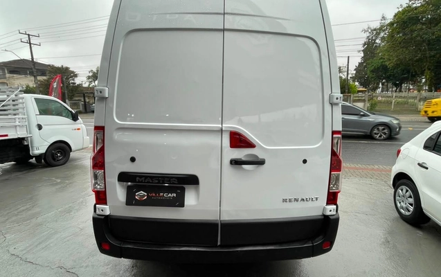 imagem-https://www.socarrao.com.br/sc-vehicle-images-prod/4289430/1791291649966-6631c6d45c1c45a3a099f6d8055dc297_1791291352192.jpg