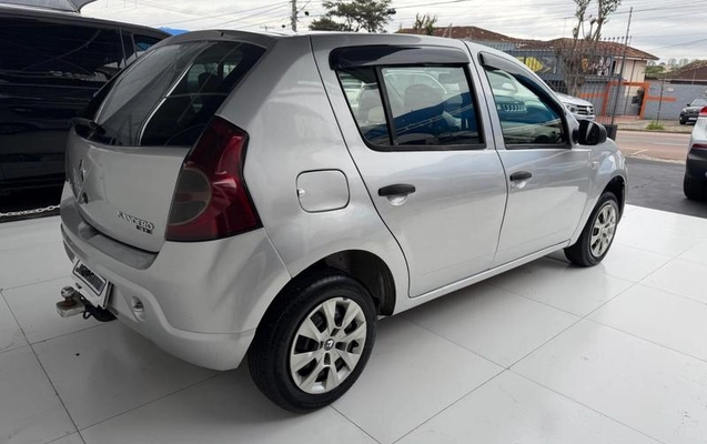imagem-https://www.socarrao.com.br/sc-vehicle-images-prod/4289437/1791291739068-8540745_5_B_dc39e66c53.jpeg