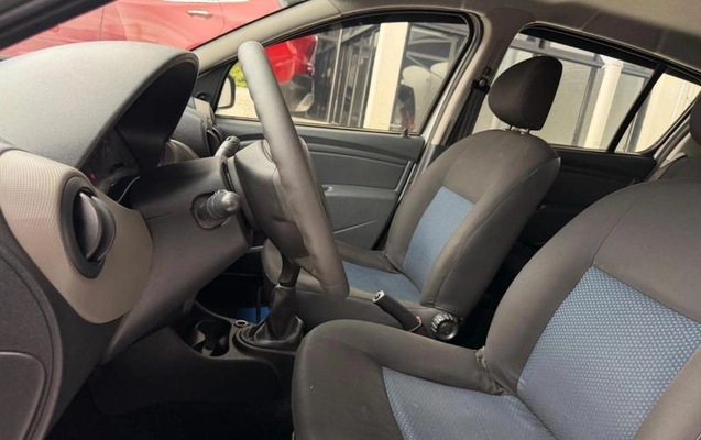 imagem-https://www.socarrao.com.br/sc-vehicle-images-prod/4289437/1791291739072-8540745_7_B_4a3c2d3d4f.jpeg