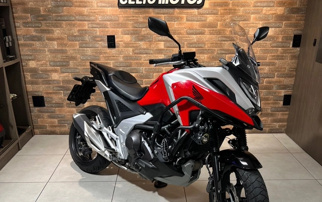 imagem-https://www.socarrao.com.br/sc-vehicle-images-prod/4289444/1791517950614-2d2e839af67c48f5bc2bb9728f584d6c_1791517907759.jpg