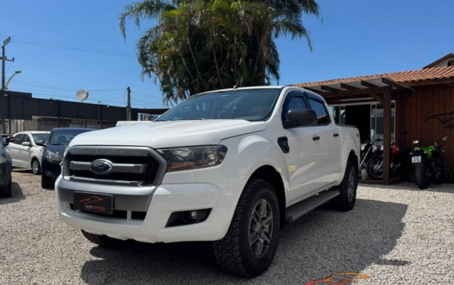 imagem-https://www.socarrao.com.br/sc-vehicle-images-prod/4289445/1791292019978-MS5qcGVn.jpeg