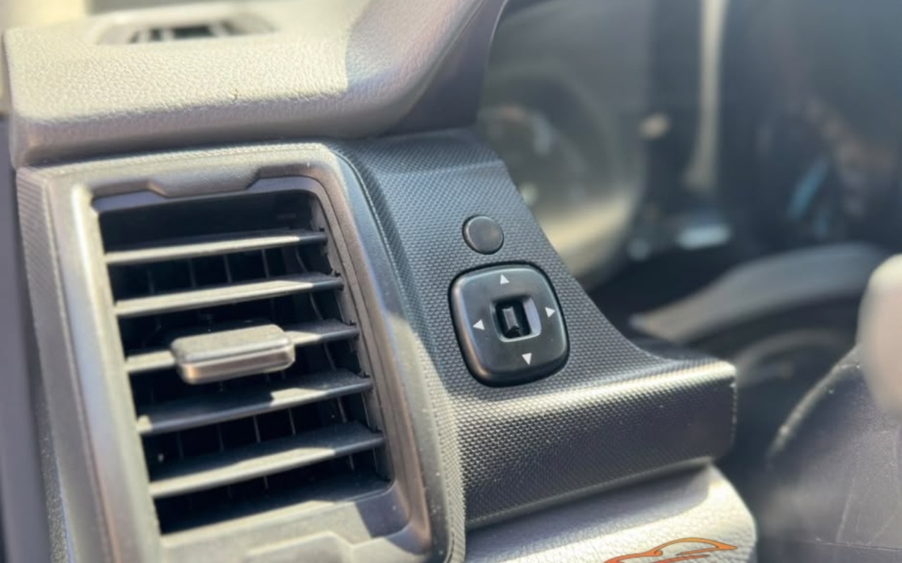 imagem-https://www.socarrao.com.br/sc-vehicle-images-prod/4289445/1791292022876-MTguanBlZw.jpeg