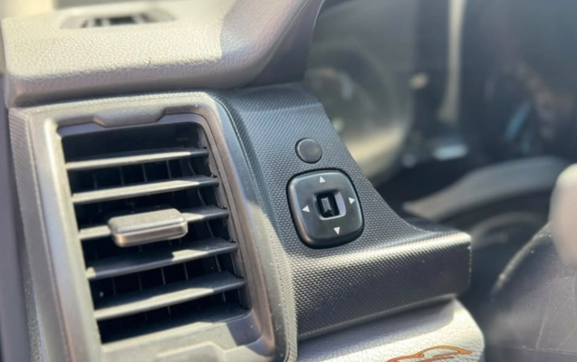 imagem-https://www.socarrao.com.br/sc-vehicle-images-prod/4289445/1791292022876-MTguanBlZw.jpeg