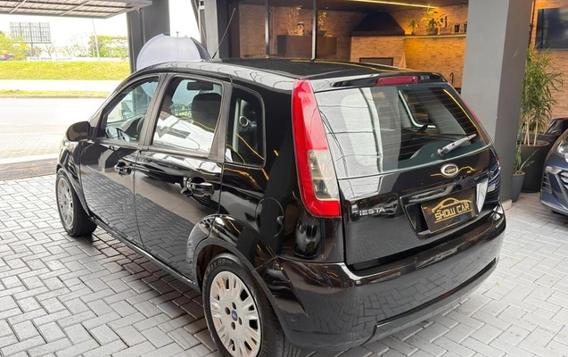 imagem-https://www.socarrao.com.br/sc-vehicle-images-prod/4289451/1791292172411-8373966_4_B_5206a5b69a.jpeg