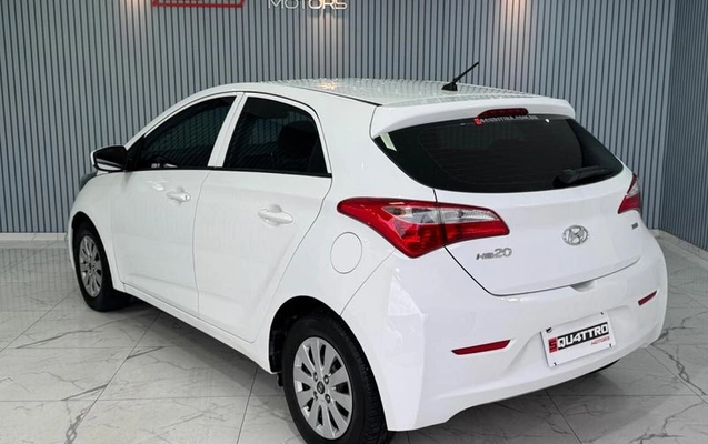 imagem-https://www.socarrao.com.br/sc-vehicle-images-prod/4289458/1791293461547-8505876_18_B_4265f74f2f.jpeg