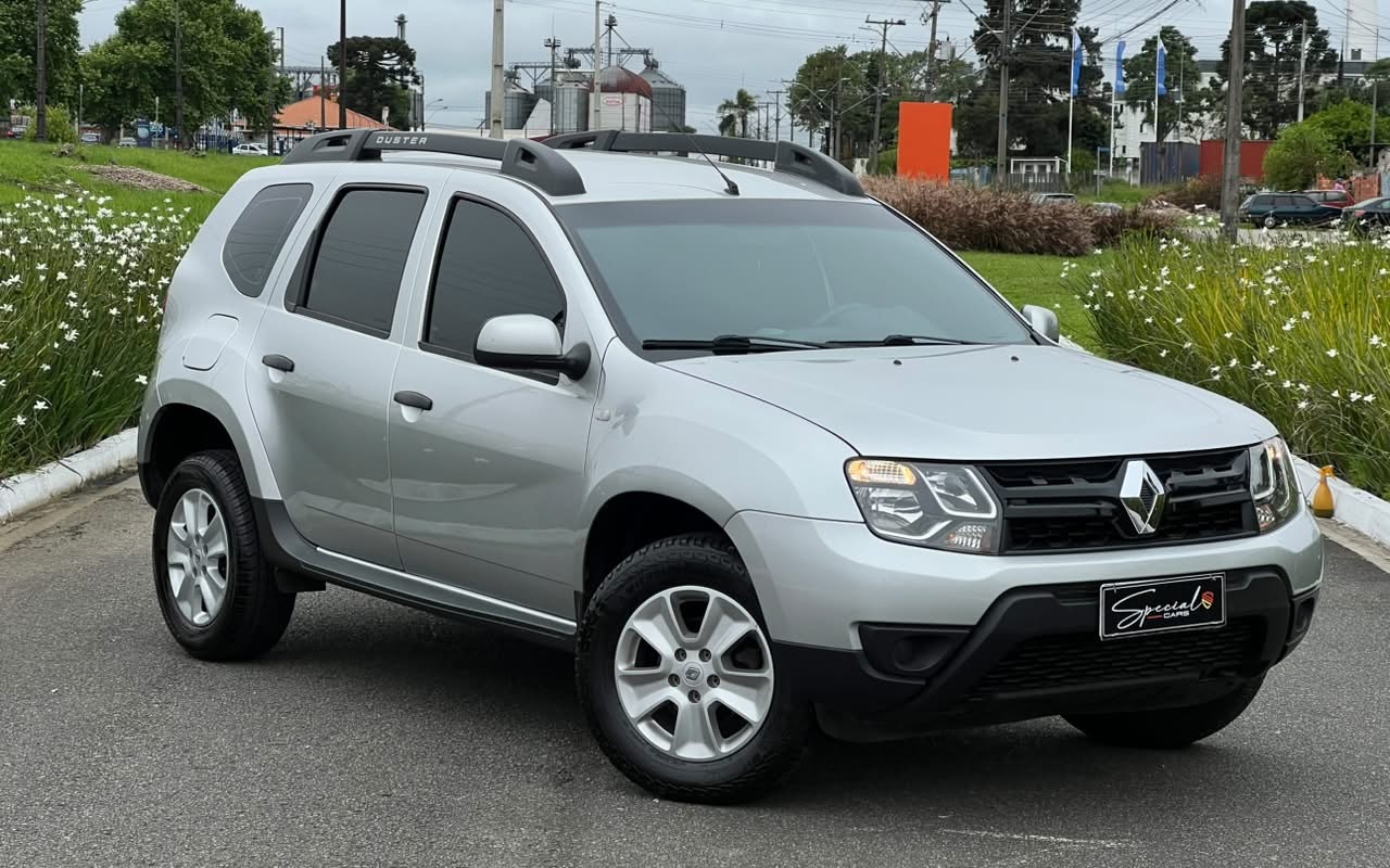 Renault Duster 2020 Prata — foto 1 de 3