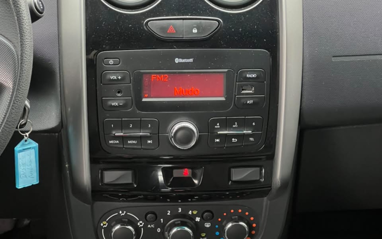 imagem-https://www.socarrao.com.br/sc-vehicle-images-prod/4289467/1791292585780-V2hhdHNBcHAgSW1hZ2UgMjAyNi0xMC0wMiBhdCAxNi4wNC41OCAoMSkuanBlZw.jpeg