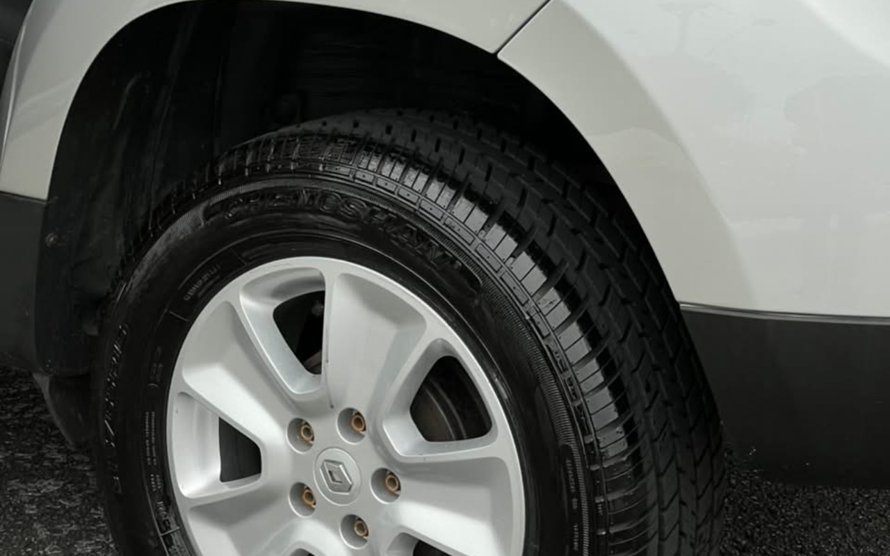 imagem-https://www.socarrao.com.br/sc-vehicle-images-prod/4289467/1791292586564-V2hhdHNBcHAgSW1hZ2UgMjAyNi0xMC0wMiBhdCAxNi4wNS4wMi5qcGVn.jpeg