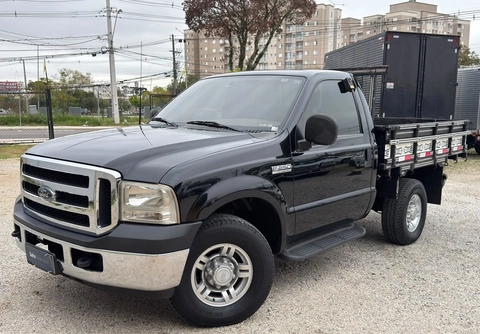 Ford F-250 2010 Preto — foto 1 de 3