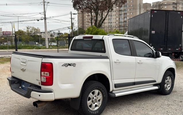 imagem-https://www.socarrao.com.br/sc-vehicle-images-prod/4289477/1791292734469-b9b6b35c-0fc7-4341-9fff-c351572e72a4.jpg