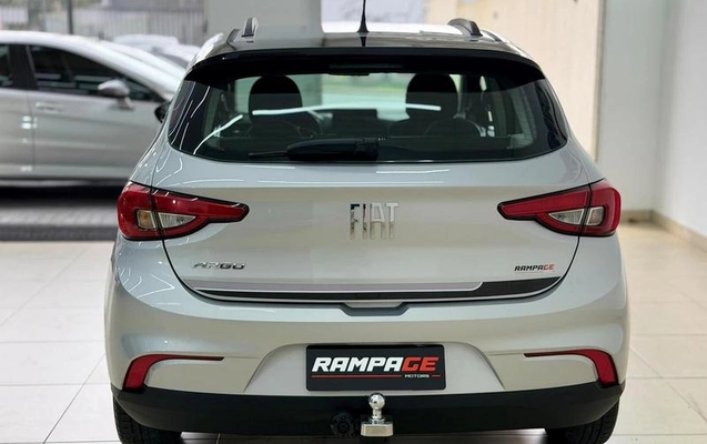 imagem-https://www.socarrao.com.br/sc-vehicle-images-prod/4289478/1791334097723-8470090_7_B_9f822e2ef9.jpeg
