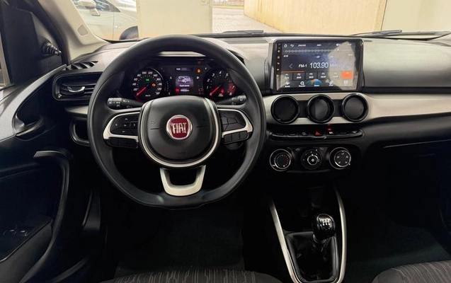 imagem-https://www.socarrao.com.br/sc-vehicle-images-prod/4289478/1791334097731-8470090_9_B_cc8396a0bf.jpeg