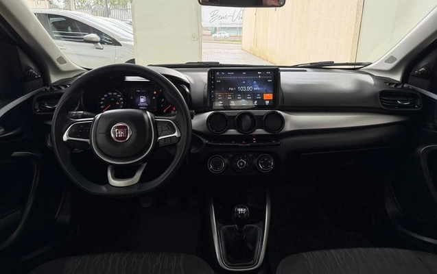 imagem-https://www.socarrao.com.br/sc-vehicle-images-prod/4289478/1791334097733-8470090_10_B_26ce2c6b10.jpeg