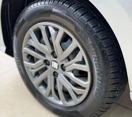 imagem-https://www.socarrao.com.br/sc-vehicle-images-prod/4289478/1791334097742-8470090_16_B_c0a27d6438.jpeg