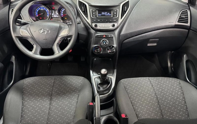 imagem-https://www.socarrao.com.br/sc-vehicle-images-prod/4289492/1791492494131-8513359_12_B_7006fe725a.jpeg