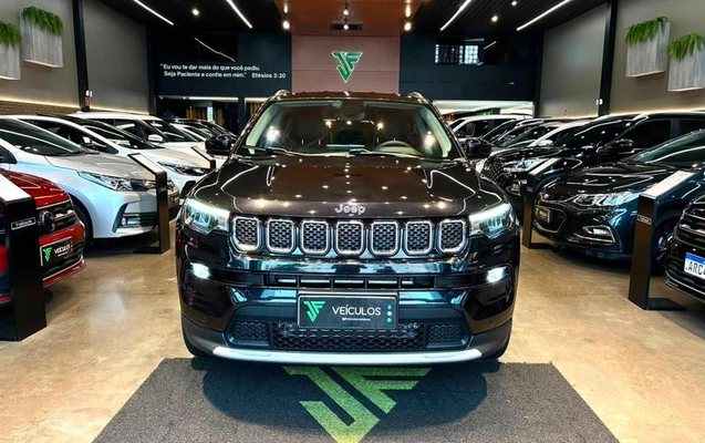 imagem-https://www.socarrao.com.br/sc-vehicle-images-prod/4289496/1791318054881-8530431_19_B_945656e484.jpeg