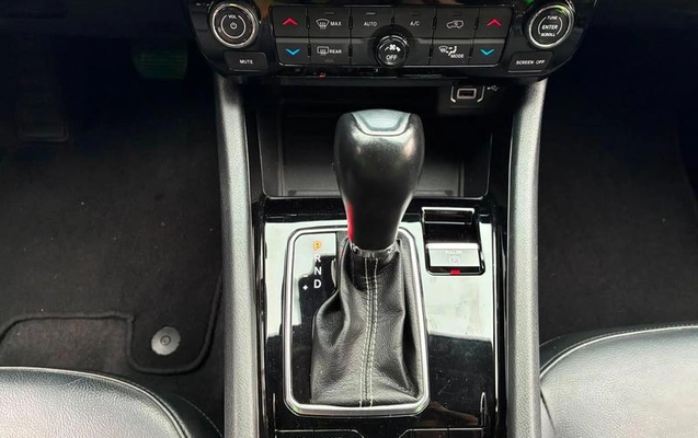imagem-https://www.socarrao.com.br/sc-vehicle-images-prod/4289496/1791318054915-8530431_0_B_53dbb4d09d.jpeg