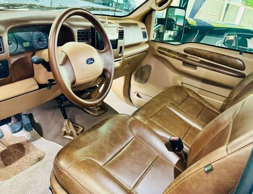 imagem-https://www.socarrao.com.br/sc-vehicle-images-prod/4289497/1791293600886-8542736_10_B_763108470c.jpeg