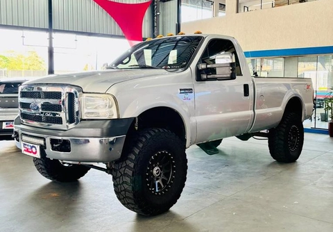 Ford F-250 2007 Prata — foto 1 de 3