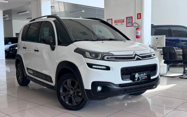 imagem-https://www.socarrao.com.br/sc-vehicle-images-prod/4289500/1791293730235-85ef86b931684a67bd36c4a910d0e78a_1791293681716.jpg