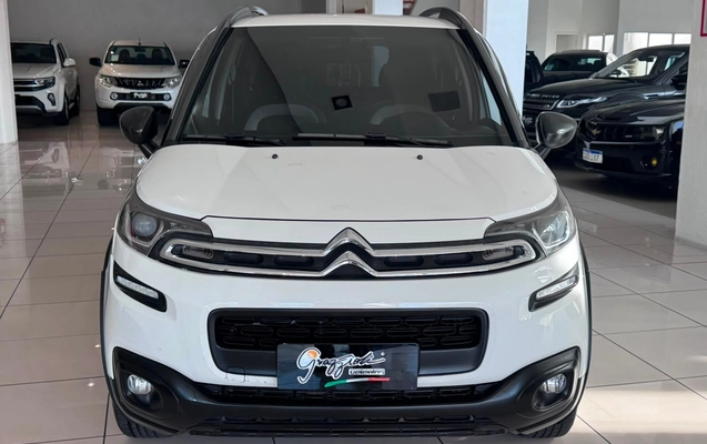 imagem-https://www.socarrao.com.br/sc-vehicle-images-prod/4289500/1791293730236-83f8c184985347e3a035ebe6b9c63082_1791293681722.jpg